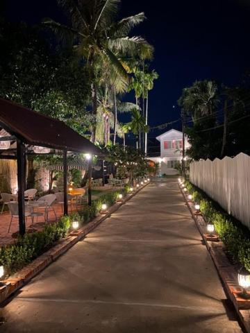Fides Boutique Hotel Luang Prabang Exterior foto